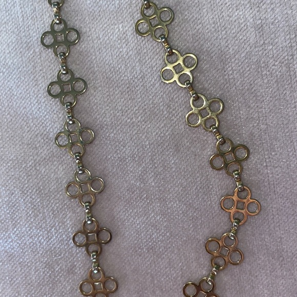 Tory Burch Mini Clover Necklace - Picture 5 of 6